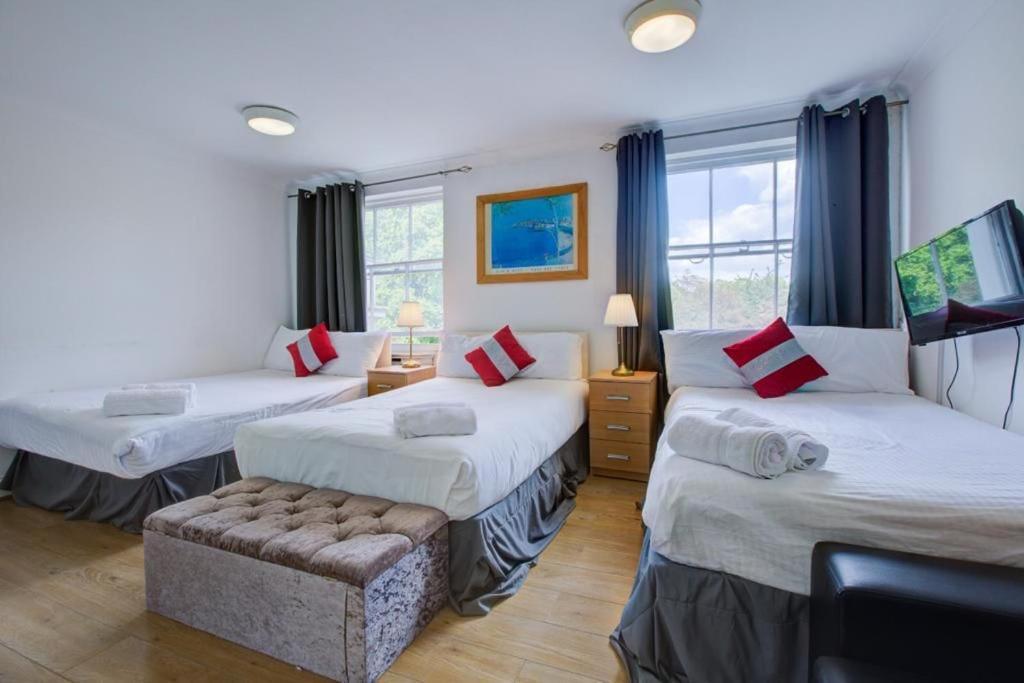 Benqi Apartment London Bagian luar foto